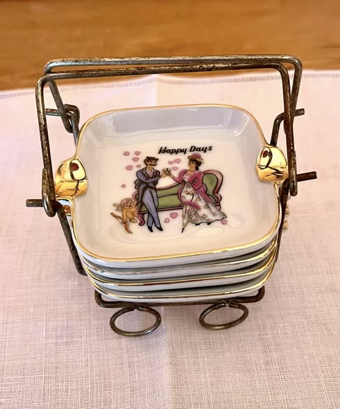 4 Vintage Porcelain Ashtrays | The Old Jackal