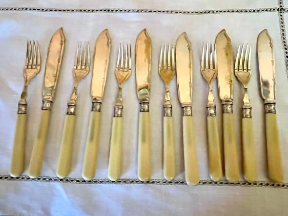 6 Vintage EPNS Fish Knives & Forks
